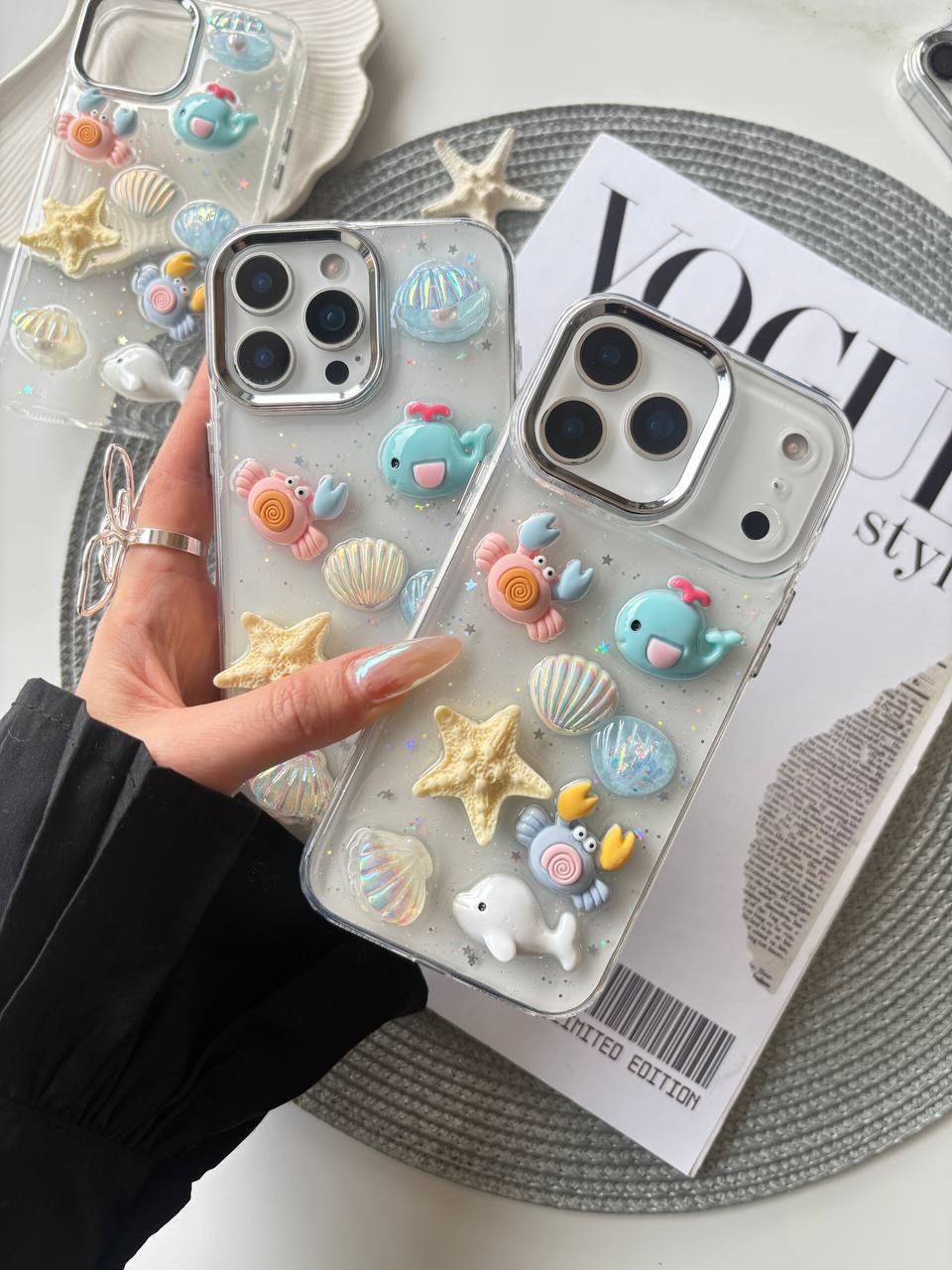 Volledig overzicht van het 3D-telefoonhoesje met zeesterdesign